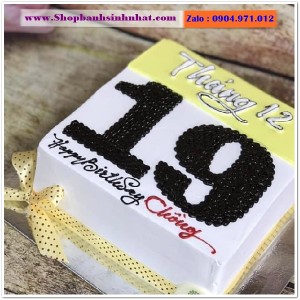 Bánh Sinh Nhật Cuốn Lịch - CL77